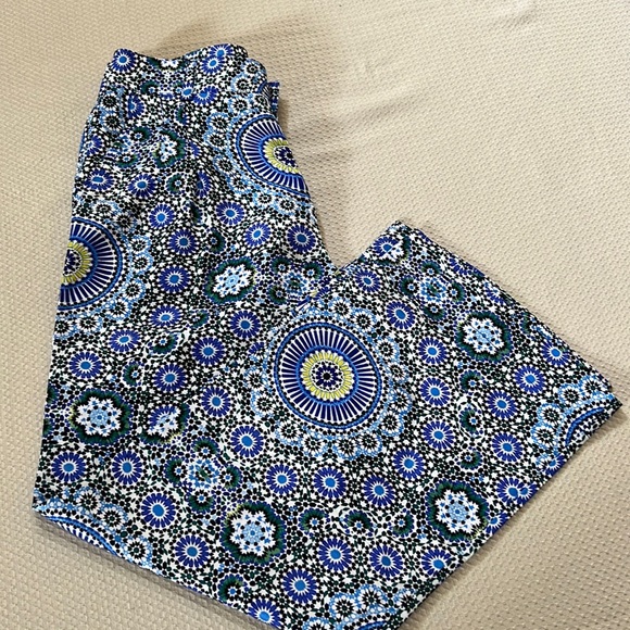 Banana Republic Wide leg linen Trousers - Picture 2 of 5